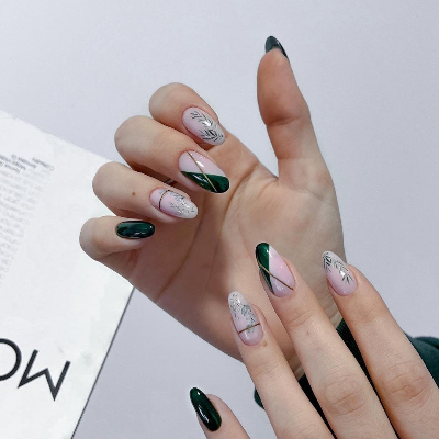 Imagen 4 del centro IKI NAILS STUDIO Imagen 4 del centro IKI NAILS STUDIO